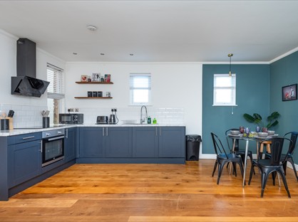 2 Bed Flat, Drayton Road, W13