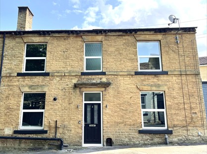 4 Bed Terraced House, Valley Road, BD19