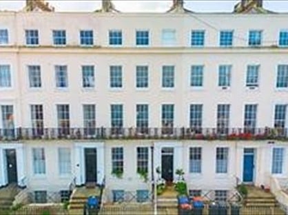 2 Bed Flat, St. Georges Terrace, CT6
