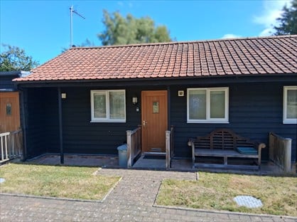 1 Bed Bungalow, Stables At Newcombes, CO9