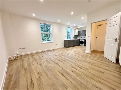 2 Bed Flat, North Street, BS3