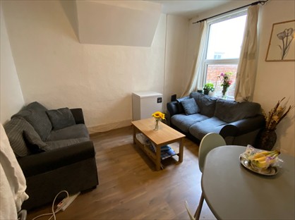 Room in a Shared House, Hunter Street, NN1