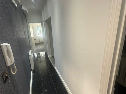 2 Bed Flat, Paisley Court, CO9