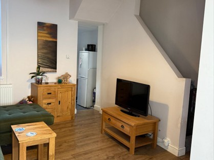 3 Bed Terraced House, Heolddu Road, CF81