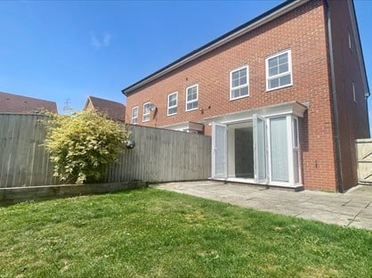 4 Bed Semi-Detached House, Buttercup Crescent, CW8