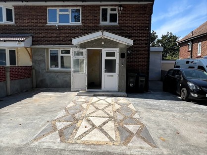 3 Bed End Terrace, St. Gregorys Crescent, DA12