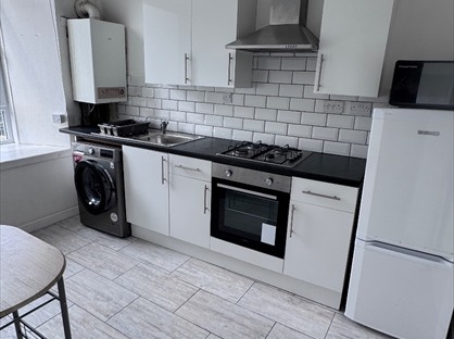 3 Bed Flat, Wilton Street, G20