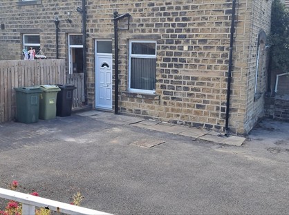 1 Bed End Terrace, Charles Street, HD4