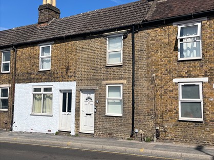 2 Bed Terraced House, Upper Stone Street, ME15
