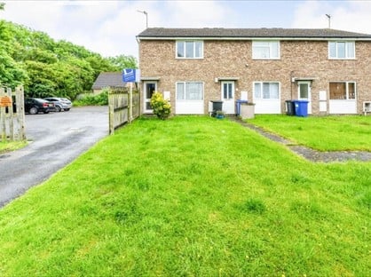 1 Bed Flat, Brookside Close, MK19