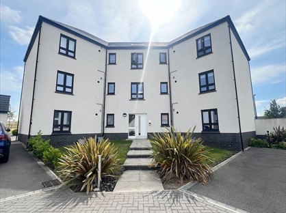 2 Bed Flat, Cusworth Garth, LS15