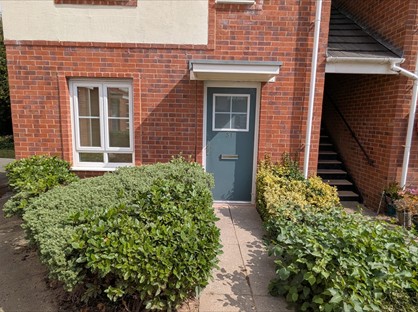 Studio Flat, Ewloe, CH5