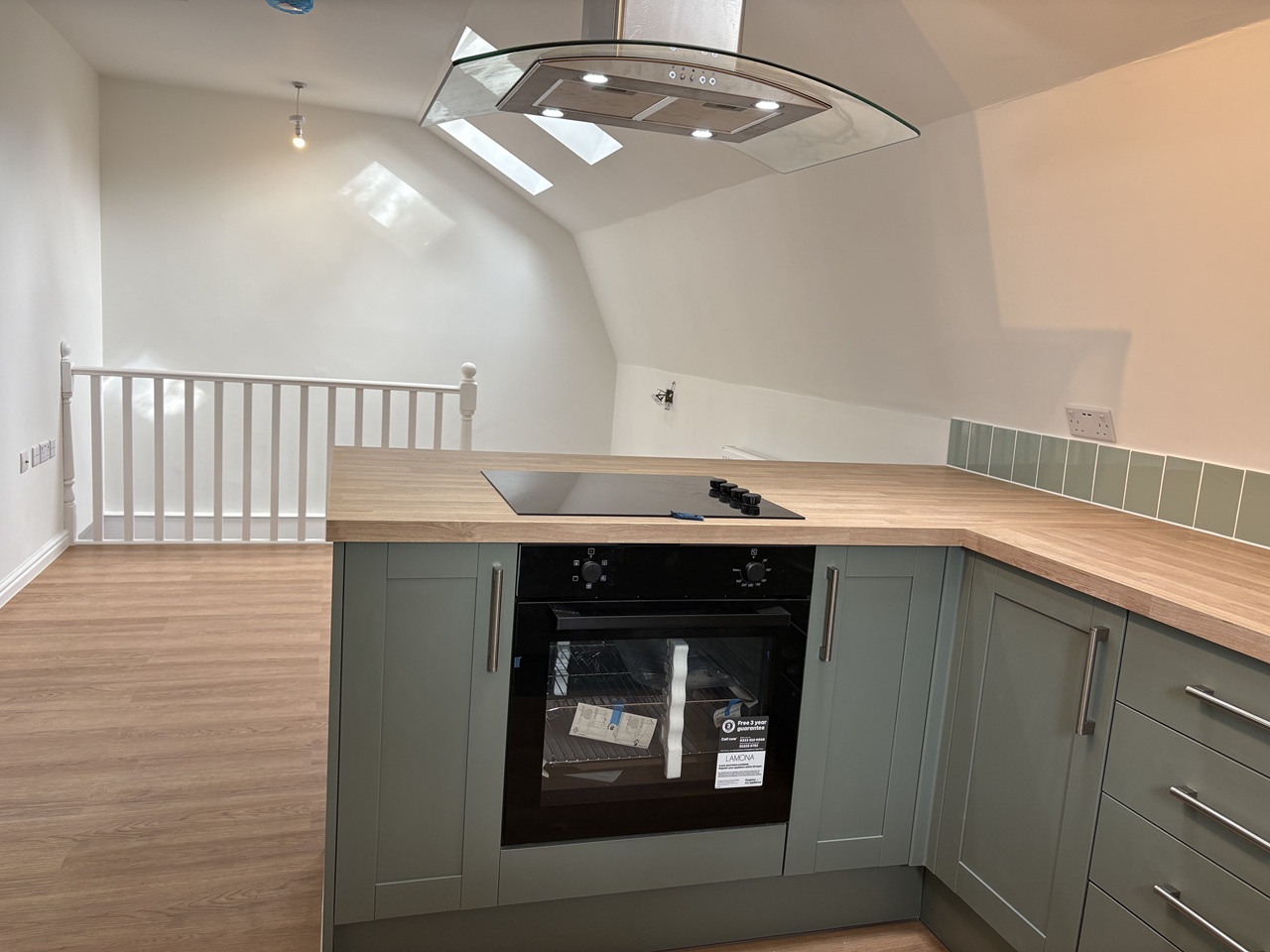 2 Bed Detached House, Brook Lane, BS6 photo 3