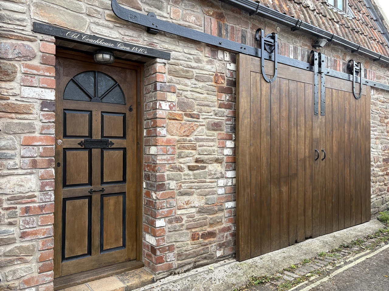 2 Bed Detached House, Brook Lane, BS6 photo 4