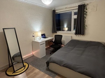 Room in a Shared Flat, Wager Street, E3