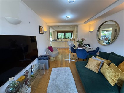 3 Bed Flat, Drummond Street, NW1