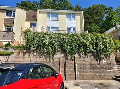 3 Bed End Terrace, Ben Jonson Close, TQ2
