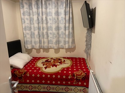 Room in a Shared House, Mitcham / Morden, CR4