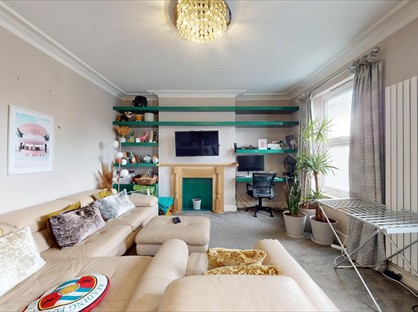 2 Bed Flat, Lordship Road, N16