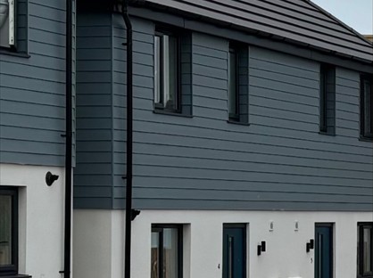 3 Bed Semi-Detached House, Summercross Gardens, TQ6