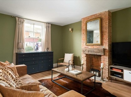 3 Bed Terraced House, Wilson Avenue, RG9