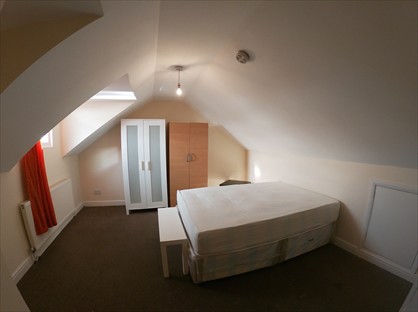 Room in a Shared Flat, Cricklewood Broadway, NW2
