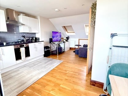 1 Bed Flat, Montana Road, SW17