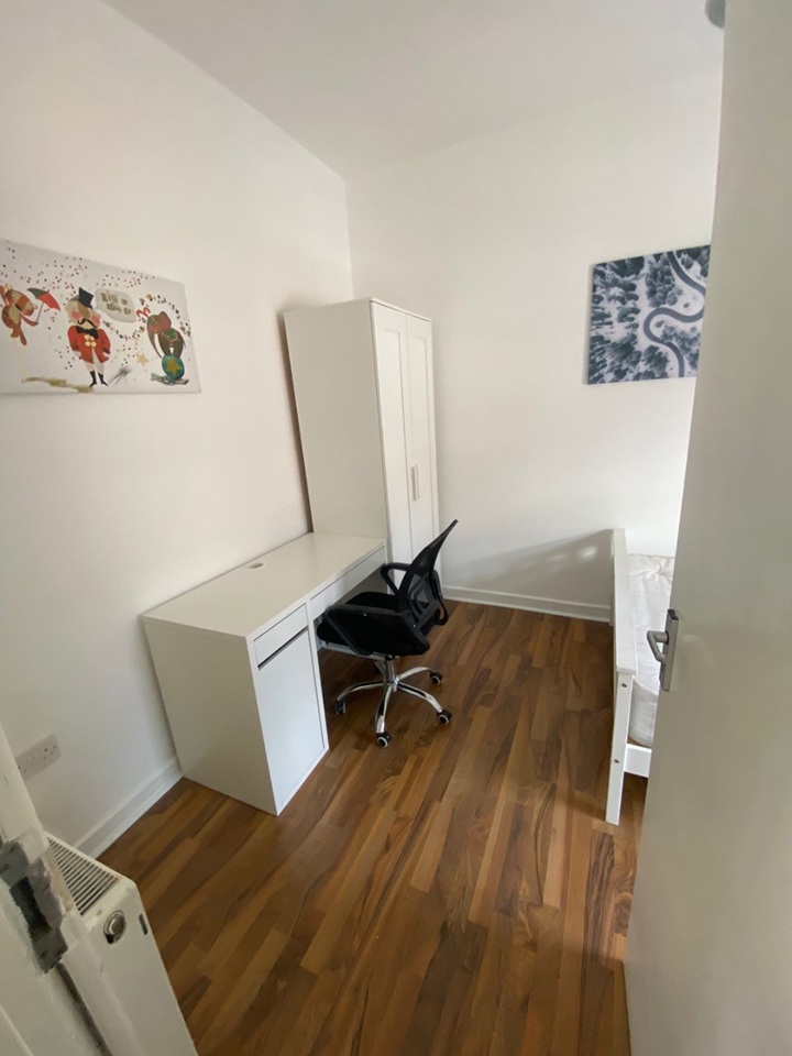 Additional image 2 of Room in a Shared House, Bedford Street, CV1, N1 7GU