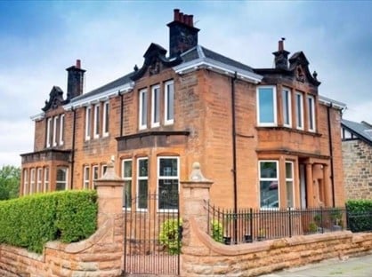 5 Bed Detached House, Blair Road, ML5