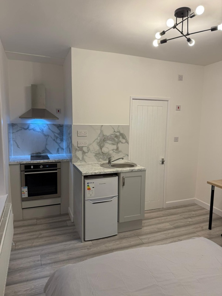 Additional image 3 of Studio Flat, Grimsby Terrace, NG3, N1 7GU