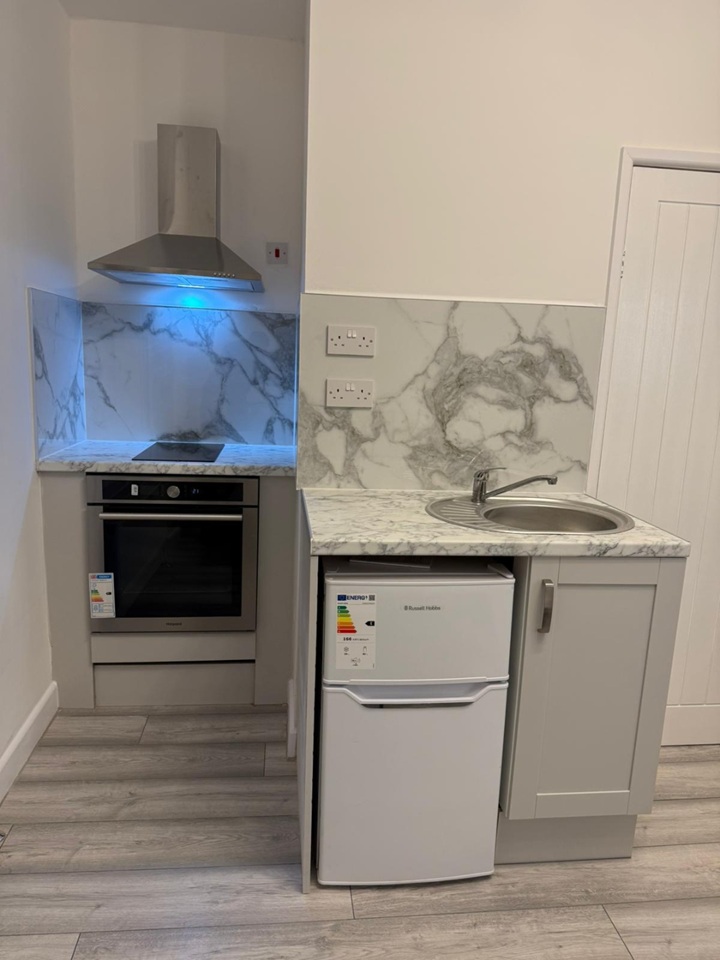 Additional image 4 of Studio Flat, Grimsby Terrace, NG3, N1 7GU