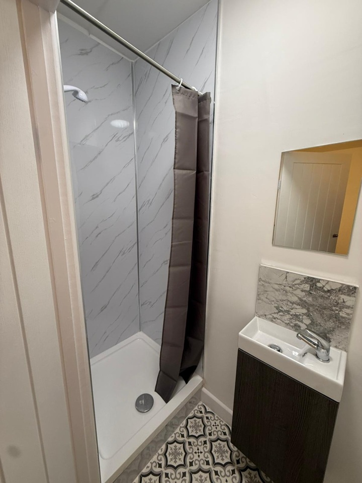 Additional image 6 of Studio Flat, Grimsby Terrace, NG3, N1 7GU