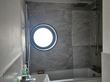 Room in a Shared House, Monkton Street, CT12