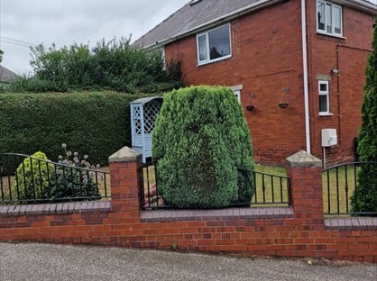 3 Bed Semi-Detached House, Mount Vernon Avenue, S70