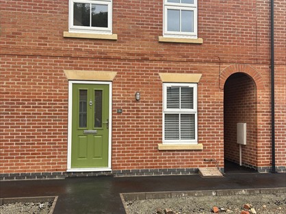 3 Bed Terraced House, South Place, DE5