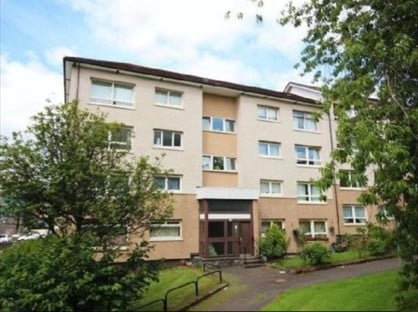 4 Bed Flat, St. Mungo Avenue, G4