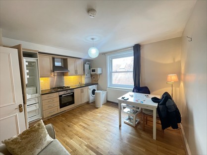 1 Bed Flat, Ealing, W5