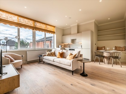 1 Bed Flat, Heath Road, TW1