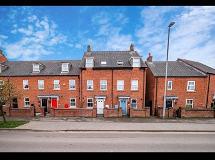 3 Bed Terraced House, Ashby Road, LE67