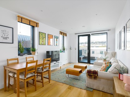 2 Bed Flat, Milliner House, E3