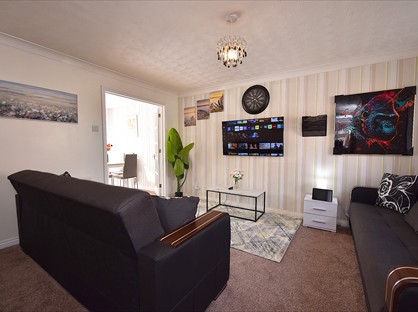 3 Bed Semi-Detached House, Chinook, CO4