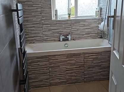 3 Bed Terraced House, Kings Avenue, RM6