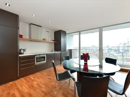 2 Bed Flat, Palace Street, SW1E