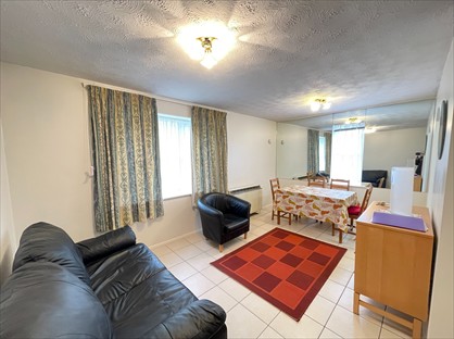 1 Bed Flat, Elmore Close, HA0