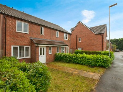 3 Bed Semi-Detached House, Pickernell Road, SP9