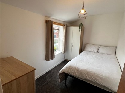 Room in a Shared House, Furlong Street, NG5