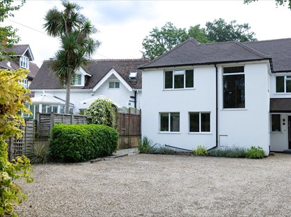 4 Bed Semi-Detached House, Park Road, GU22