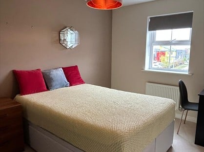 Room in a Shared House, Harebell Road, OX11