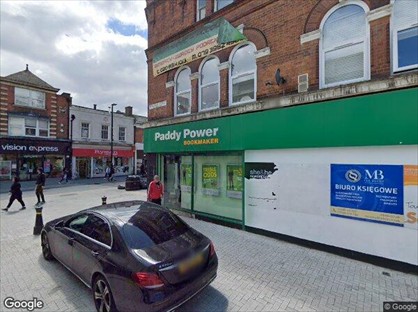 Room in a Shared Flat, High Street Hounslow, TW3