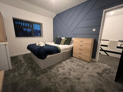 Room in a Shared House, Hugh Road, B67